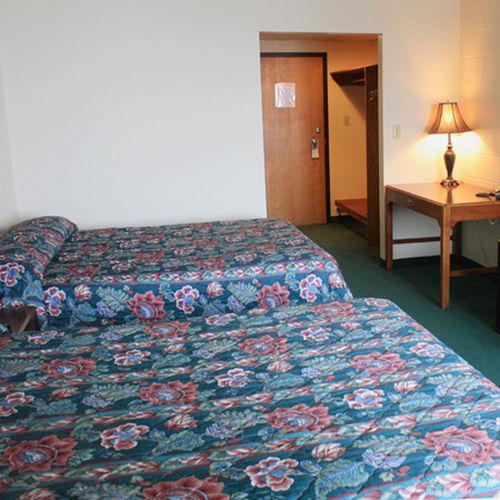 Sunlac Inn Lakota Szoba fotó