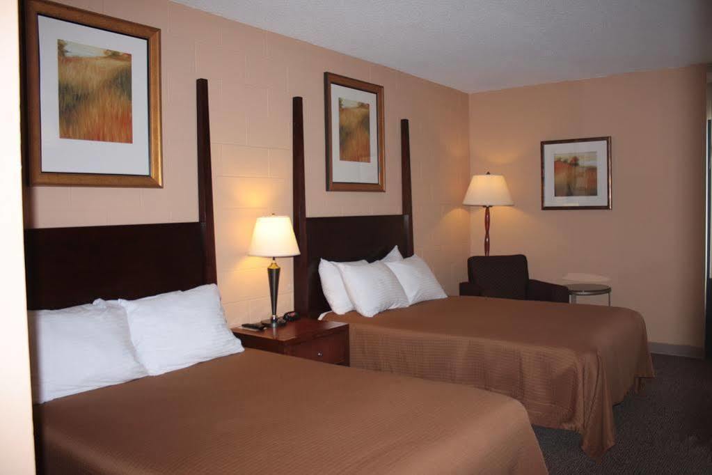 Sunlac Inn Lakota Kültér fotó